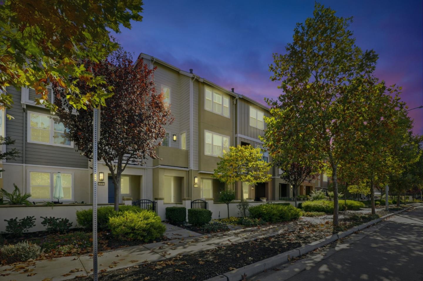 Detail Gallery Image 36 of 36 For 172 E Main Ave, Morgan Hill,  CA 95037 - 4 Beds | 3/1 Baths