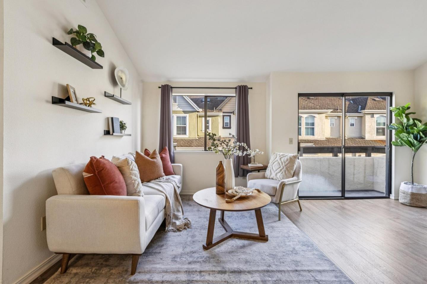 Detail Gallery Image 13 of 31 For 711 S Bayshore Blvd #23,  San Mateo,  CA 94401 - 2 Beds | 1 Baths