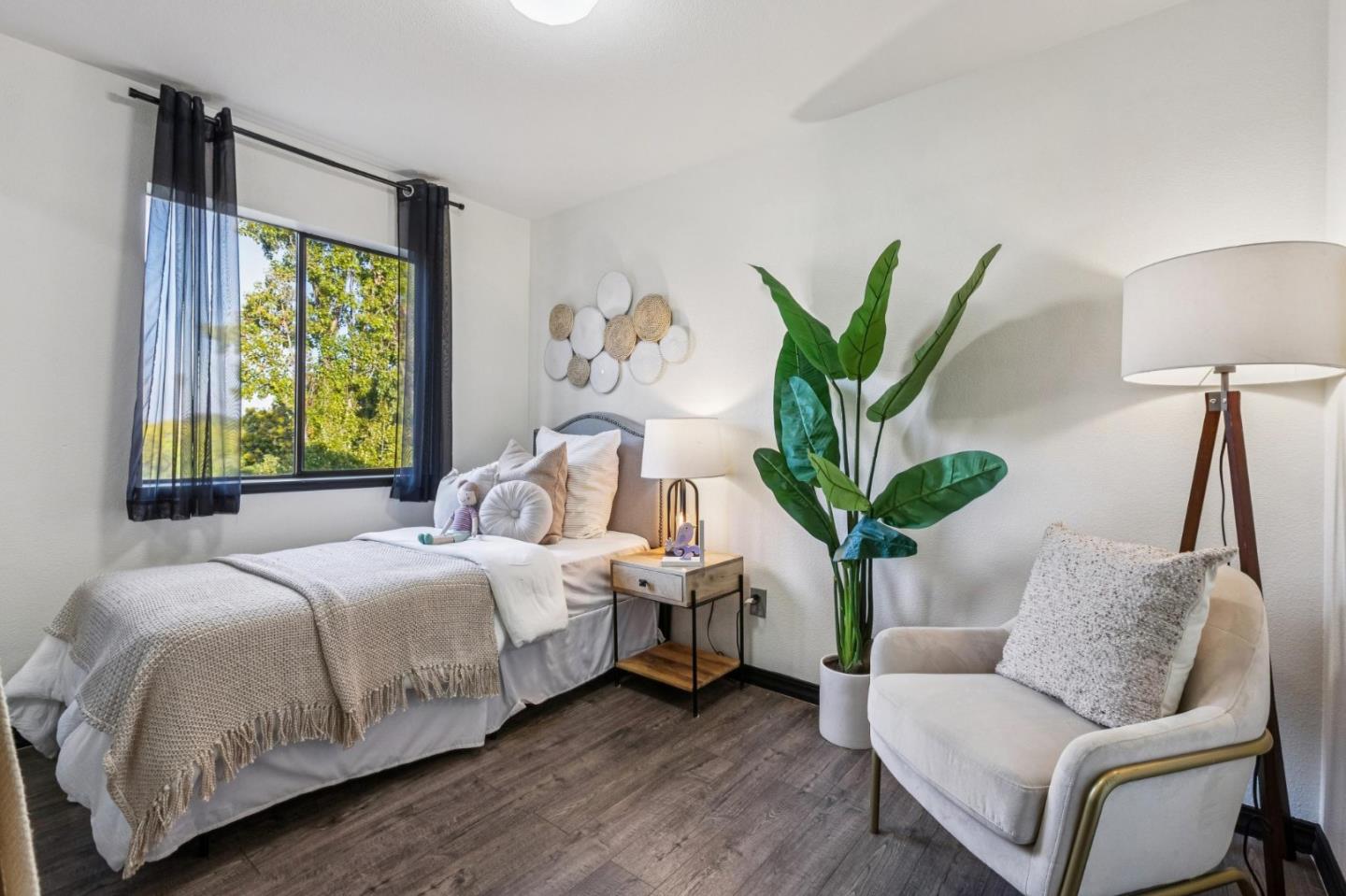 Detail Gallery Image 26 of 31 For 711 S Bayshore Blvd #23,  San Mateo,  CA 94401 - 2 Beds | 1 Baths