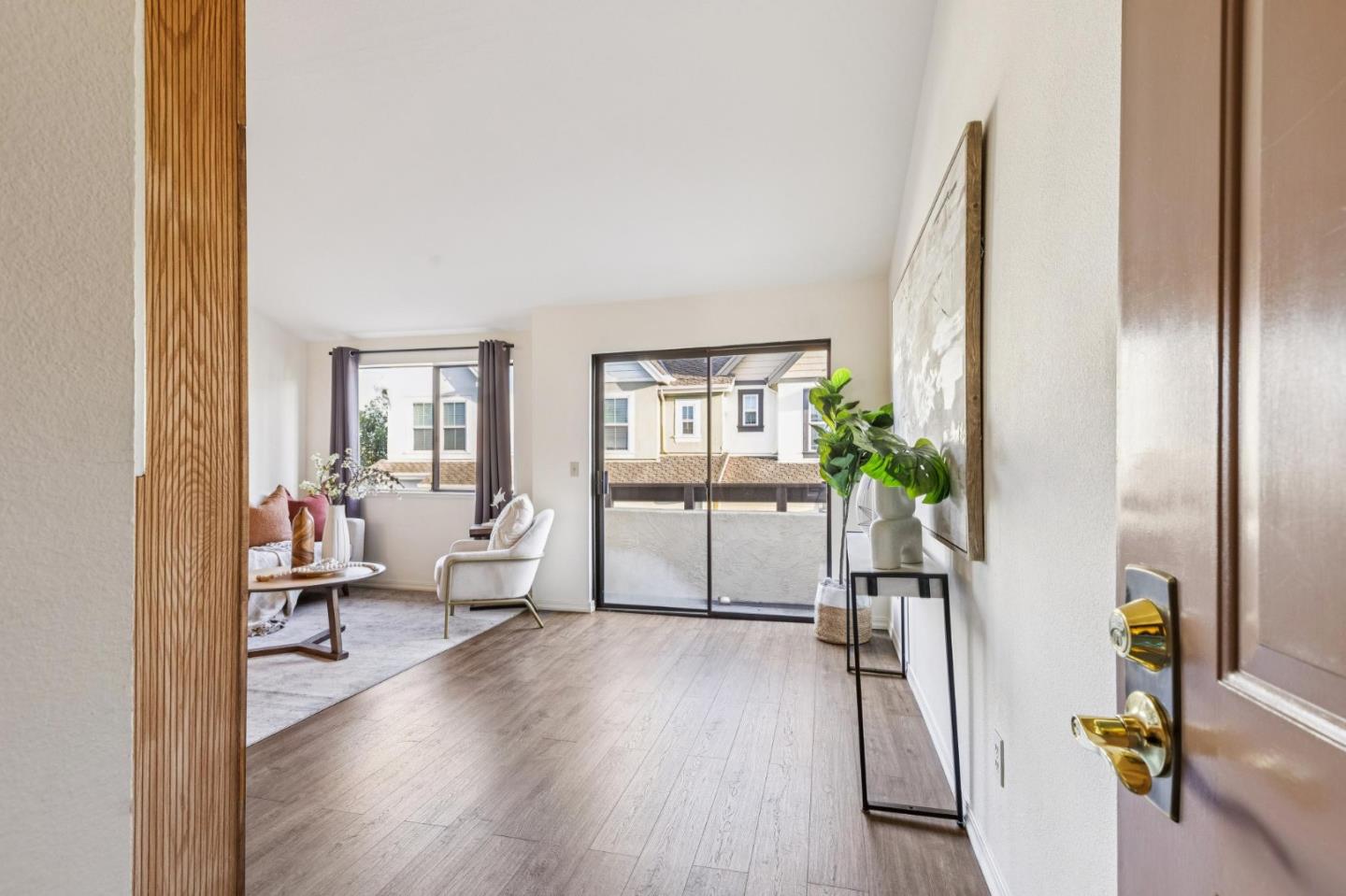 Detail Gallery Image 6 of 31 For 711 S Bayshore Blvd #23,  San Mateo,  CA 94401 - 2 Beds | 1 Baths