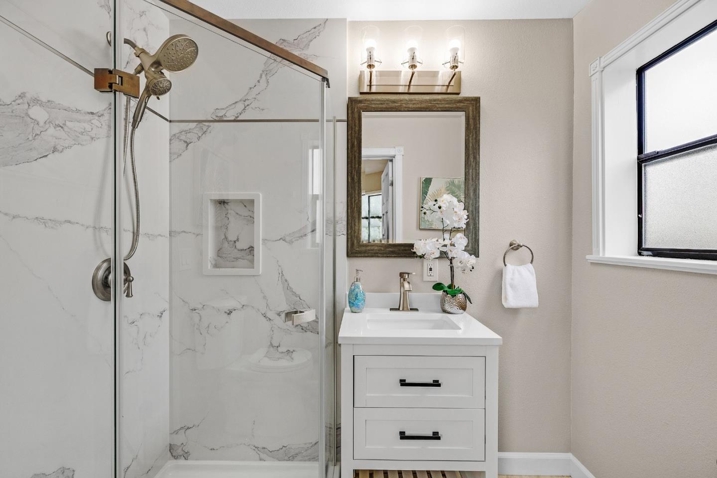 Detail Gallery Image 15 of 74 For 463 Becado Pl, Fremont,  CA 94539 - 4 Beds | 4 Baths