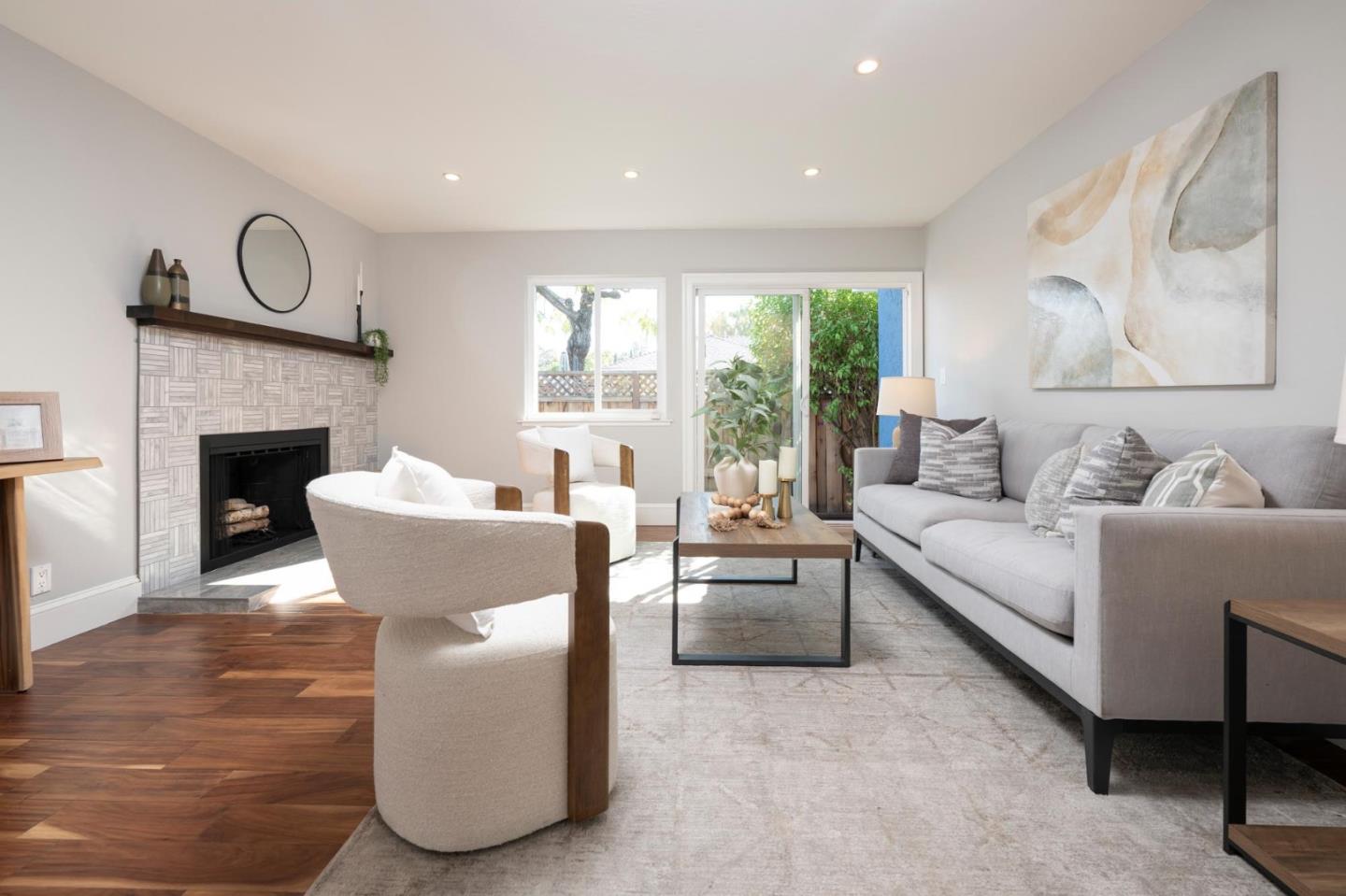 Detail Gallery Image 13 of 63 For 1035 Valota Rd, Redwood City,  CA 94061 - 6 Beds | 4 Baths