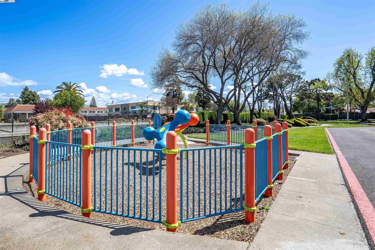 Detail Gallery Image 41 of 47 For 336 San Miguel Ct #1,  Milpitas,  CA 95035 - 3 Beds | 1 Baths