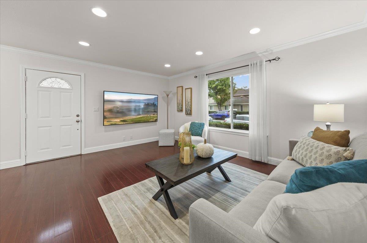 Detail Gallery Image 8 of 47 For 336 San Miguel Ct #1,  Milpitas,  CA 95035 - 3 Beds | 1 Baths