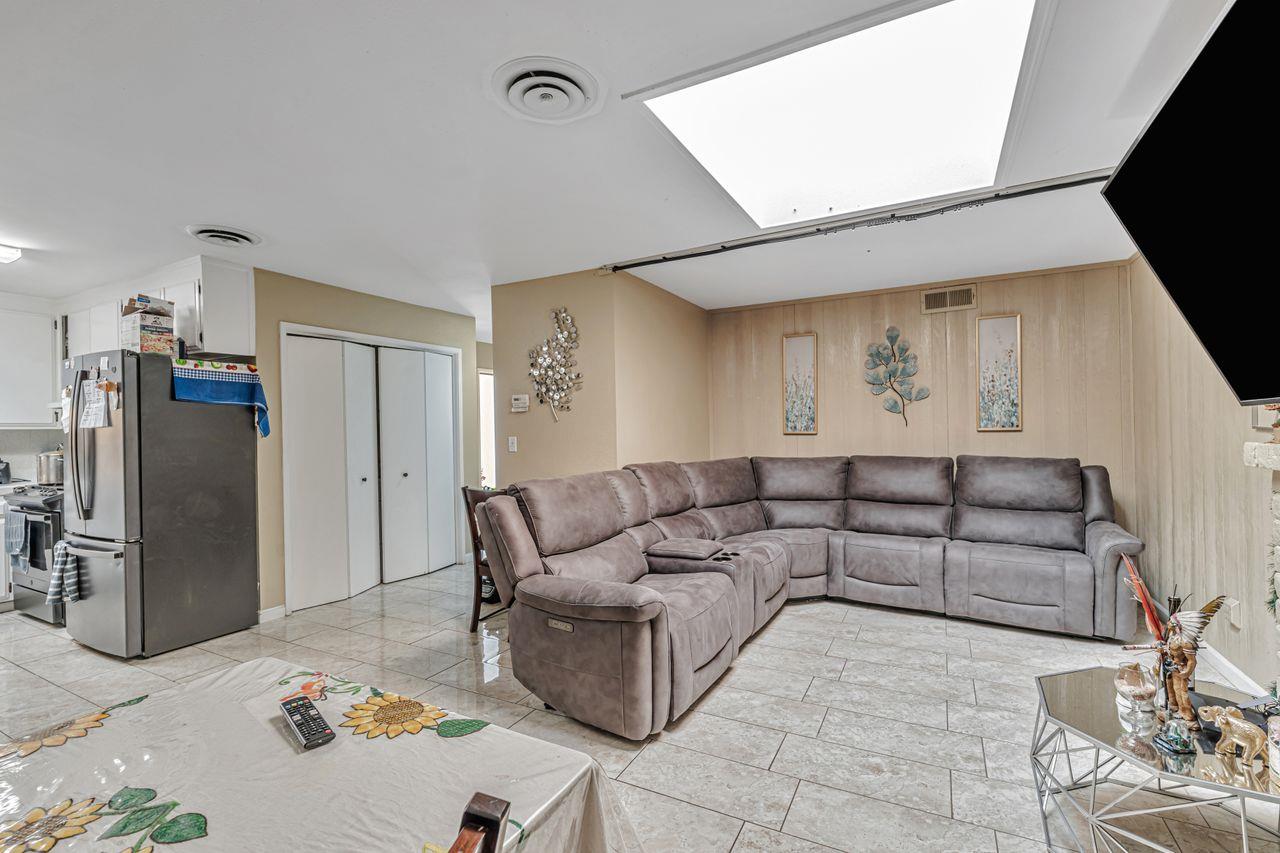 Detail Gallery Image 10 of 28 For 2210 San Blas Ct, Modesto,  CA 95355 - – Beds | – Baths