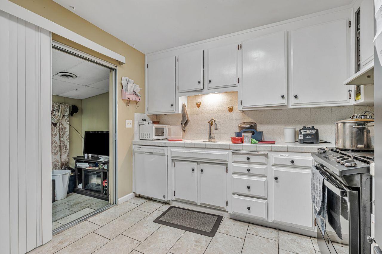 Detail Gallery Image 16 of 28 For 2210 San Blas Ct, Modesto,  CA 95355 - – Beds | – Baths