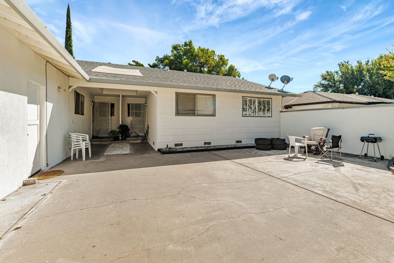 Detail Gallery Image 5 of 28 For 2210 San Blas Ct, Modesto,  CA 95355 - – Beds | – Baths