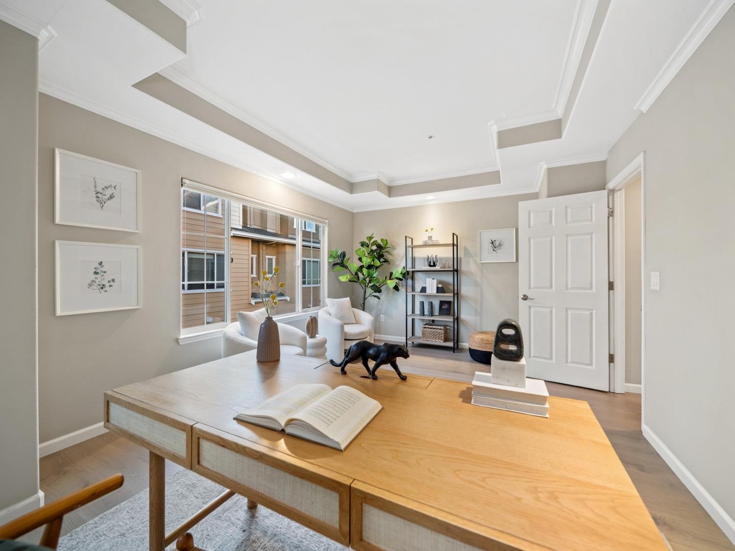 Detail Gallery Image 16 of 20 For 2214 Raspberry Ln, Mountain View,  CA 94043 - 3 Beds | 2/1 Baths