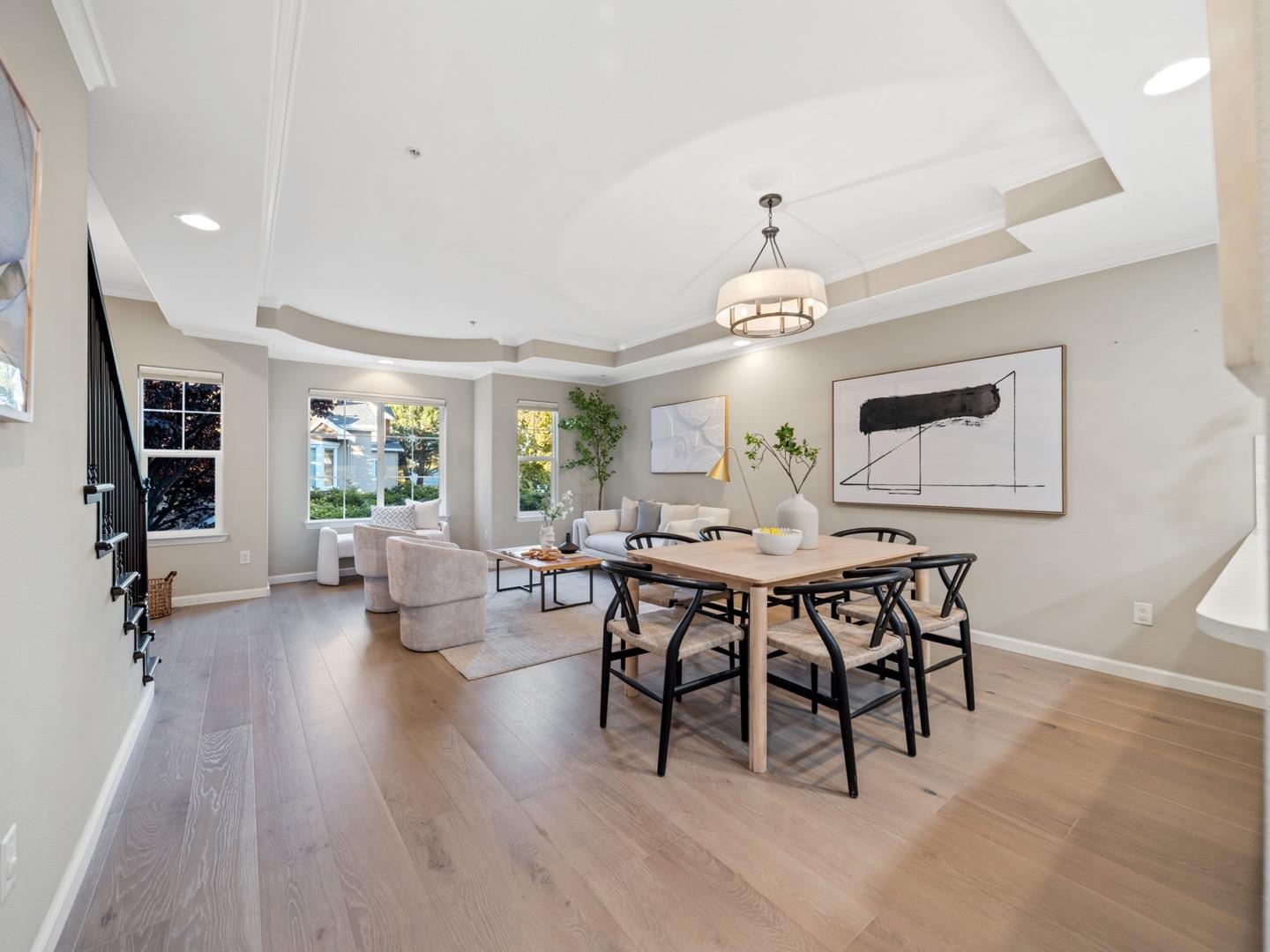 Detail Gallery Image 7 of 20 For 2214 Raspberry Ln, Mountain View,  CA 94043 - 3 Beds | 2/1 Baths