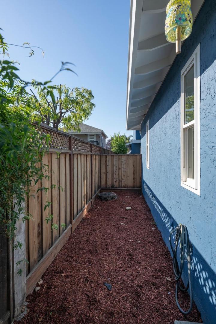 Detail Gallery Image 54 of 63 For 1035 Valota Rd, Redwood City,  CA 94061 - – Beds | – Baths