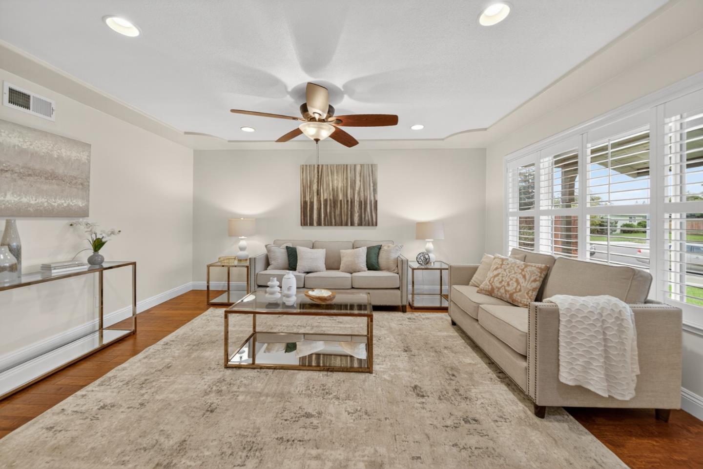 Detail Gallery Image 5 of 38 For 751 La Paloma Way, Gilroy,  CA 95020 - 3 Beds | 2 Baths