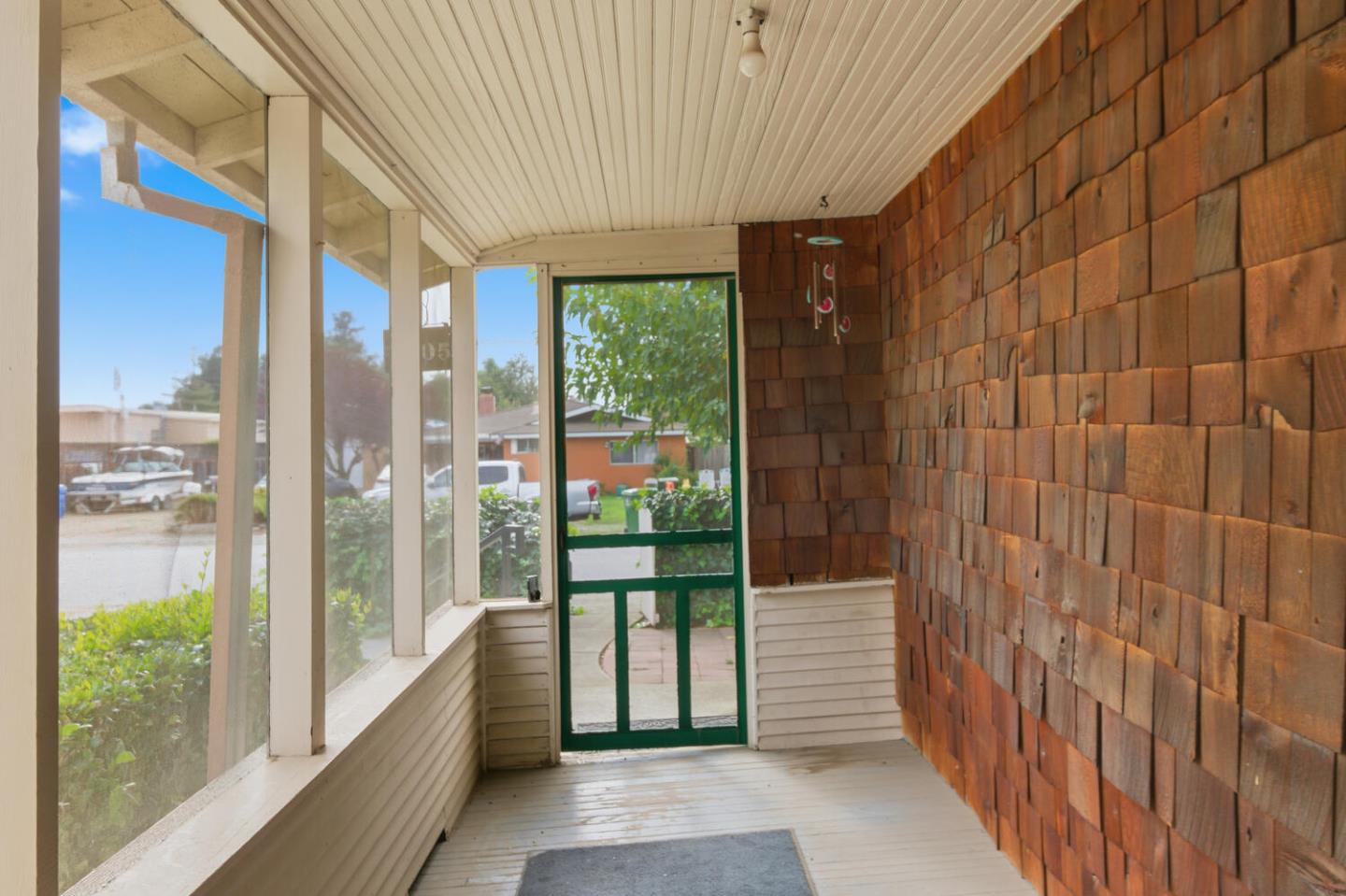 Detail Gallery Image 8 of 32 For 30 Chester Ave, San Martin,  CA 95046 - 1 Beds | 1 Baths