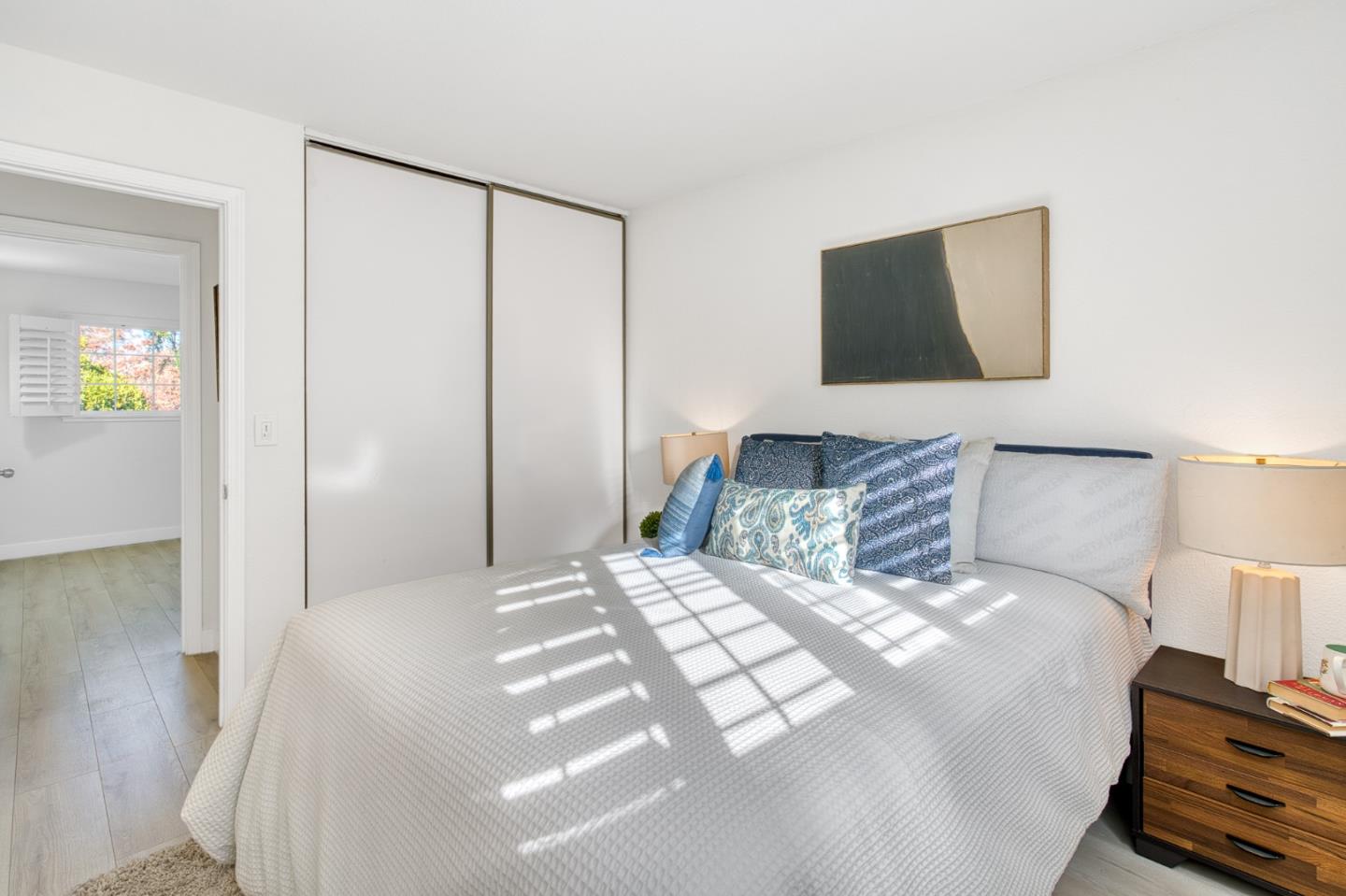 Detail Gallery Image 28 of 40 For 489 Hassinger Rd, San Jose,  CA 95111 - 5 Beds | 3 Baths