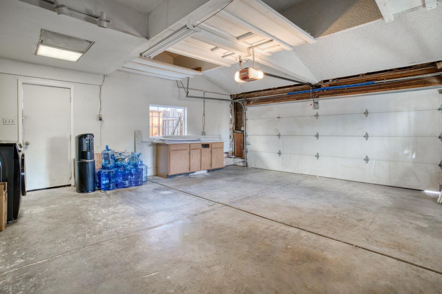 Detail Gallery Image 36 of 40 For 489 Hassinger Rd, San Jose,  CA 95111 - 5 Beds | 3 Baths