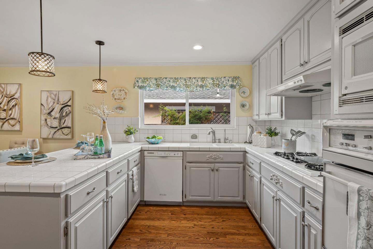 Detail Gallery Image 16 of 42 For 5347 Garwood Dr, San Jose,  CA 95118 - 3 Beds | 2 Baths