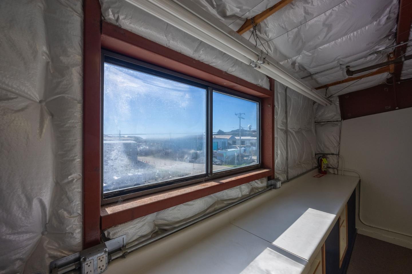 Detail Gallery Image 11 of 25 For 207 Harvard Ave, Half Moon Bay,  CA 94019 - – Beds | – Baths