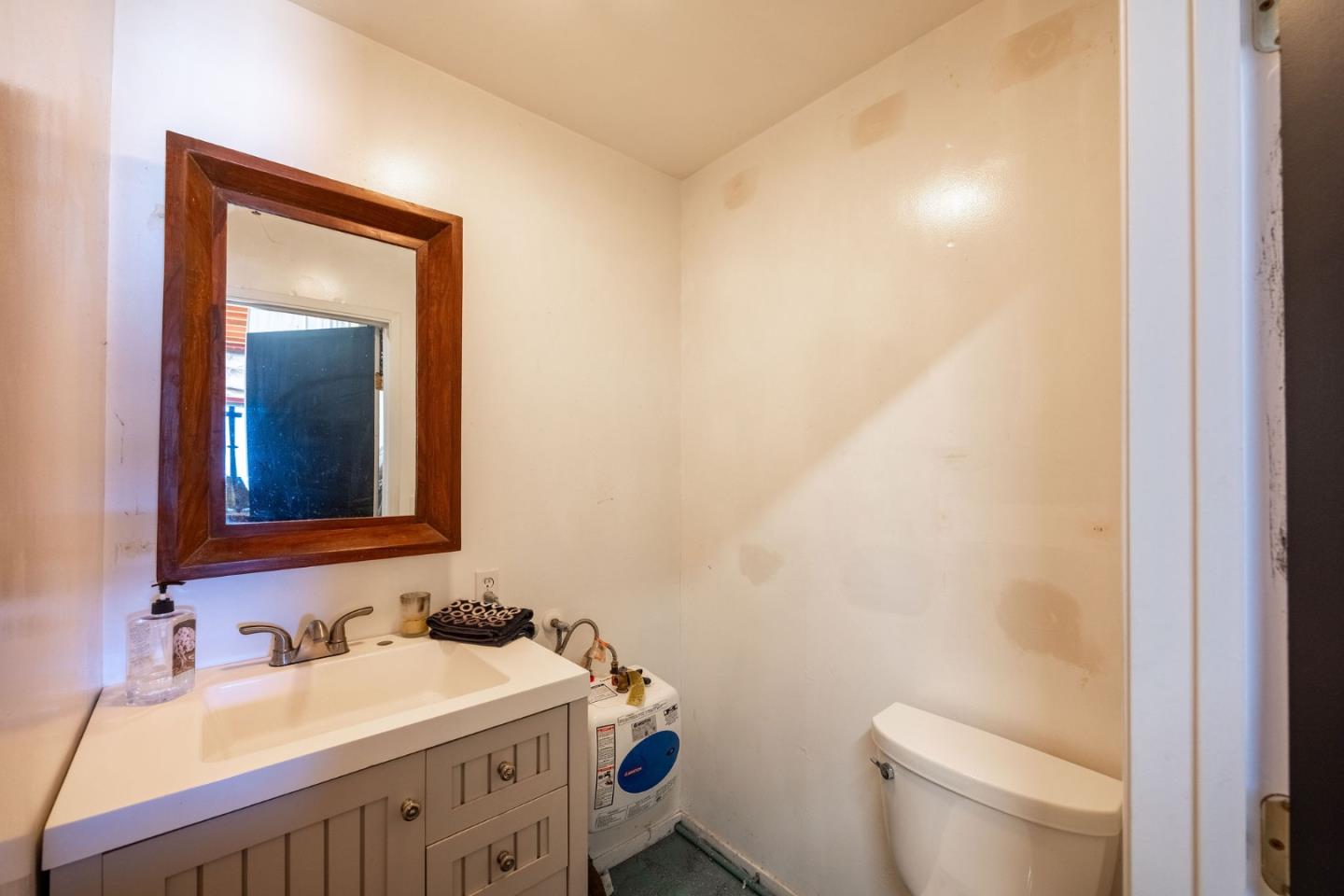 Detail Gallery Image 14 of 25 For 207 Harvard Ave, Half Moon Bay,  CA 94019 - – Beds | – Baths