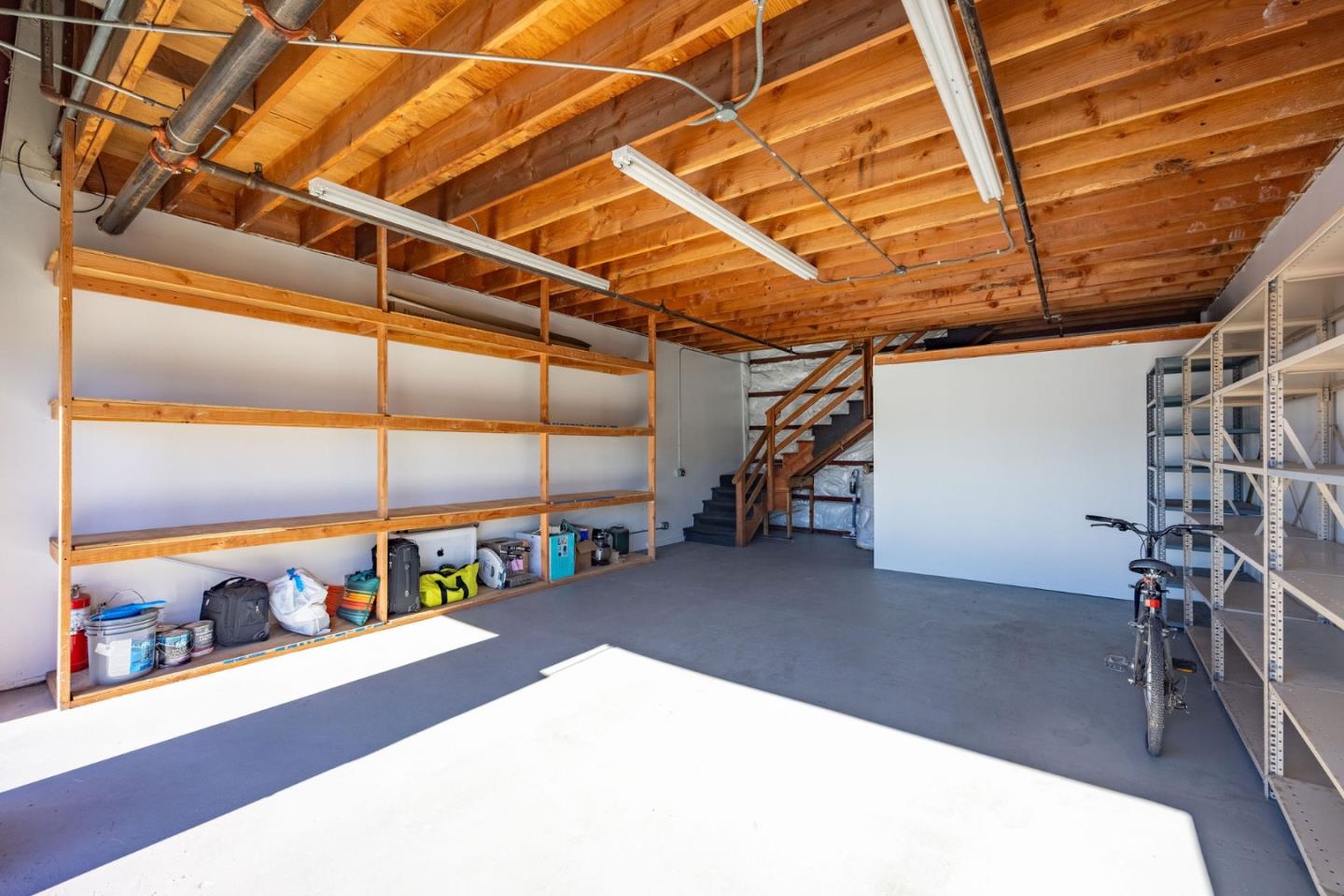 Detail Gallery Image 5 of 25 For 207 Harvard Ave, Half Moon Bay,  CA 94019 - – Beds | – Baths