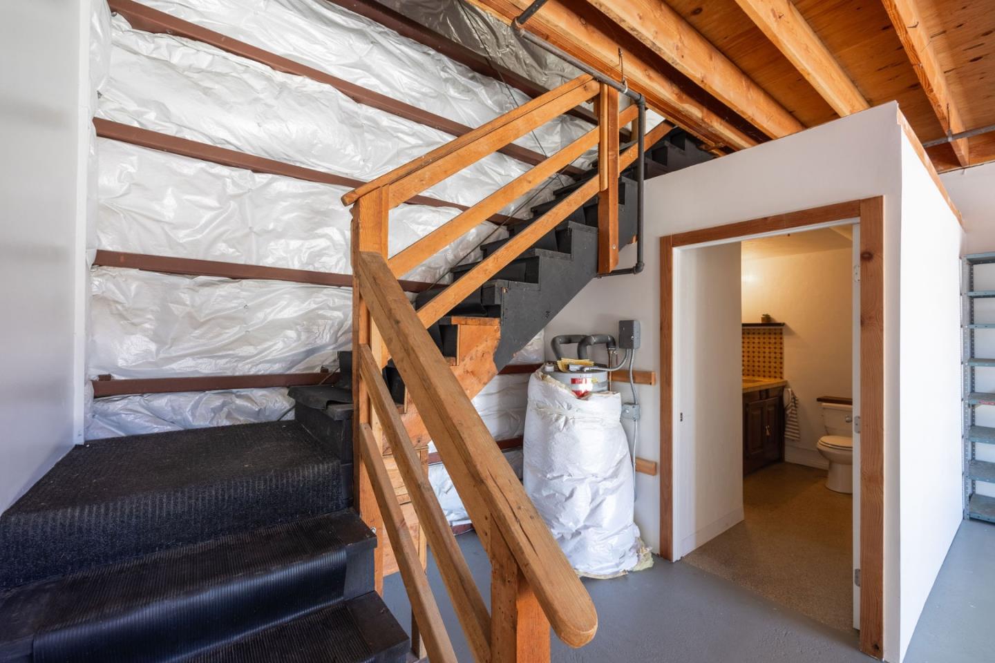 Detail Gallery Image 8 of 25 For 207 Harvard Ave, Half Moon Bay,  CA 94019 - – Beds | – Baths