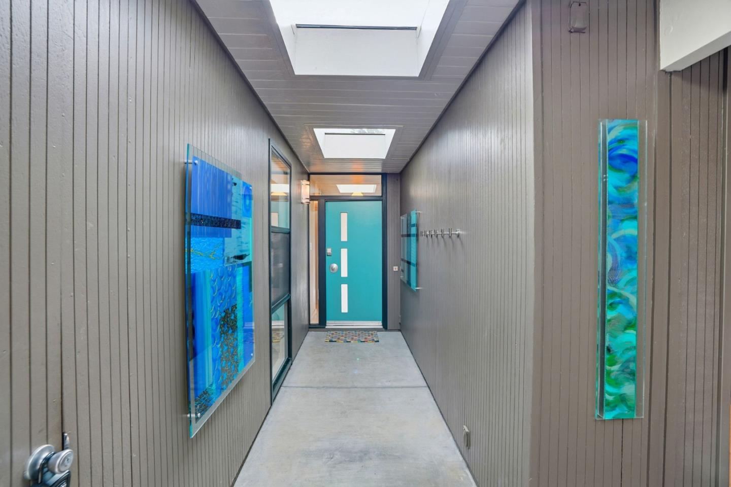 Detail Gallery Image 2 of 42 For 2219 Allegheny Way, San Mateo,  CA 94402 - 3 Beds | 2 Baths