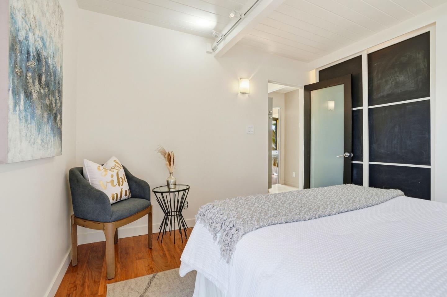 Detail Gallery Image 20 of 42 For 2219 Allegheny Way, San Mateo,  CA 94402 - 3 Beds | 2 Baths