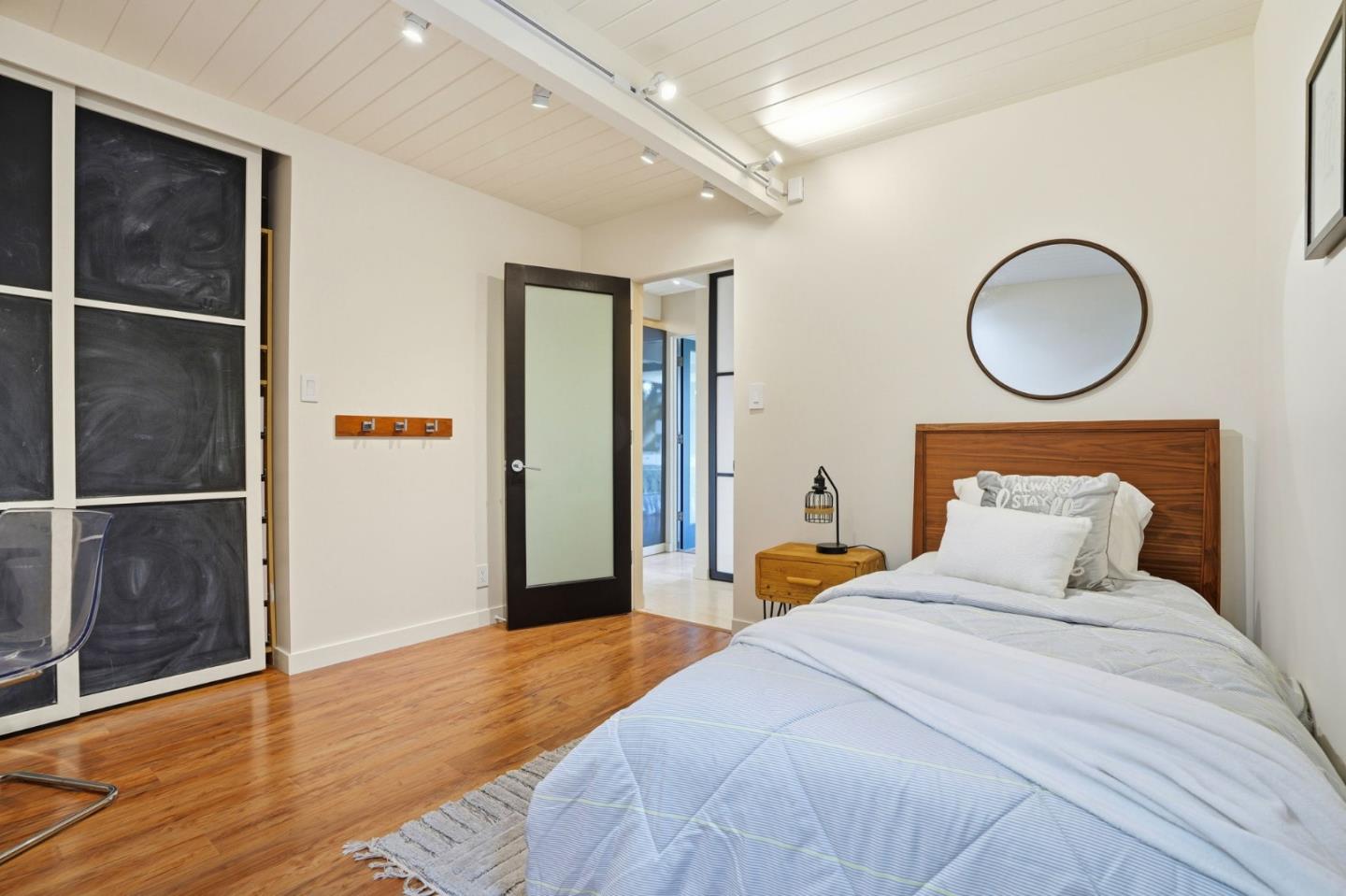 Detail Gallery Image 23 of 42 For 2219 Allegheny Way, San Mateo,  CA 94402 - 3 Beds | 2 Baths