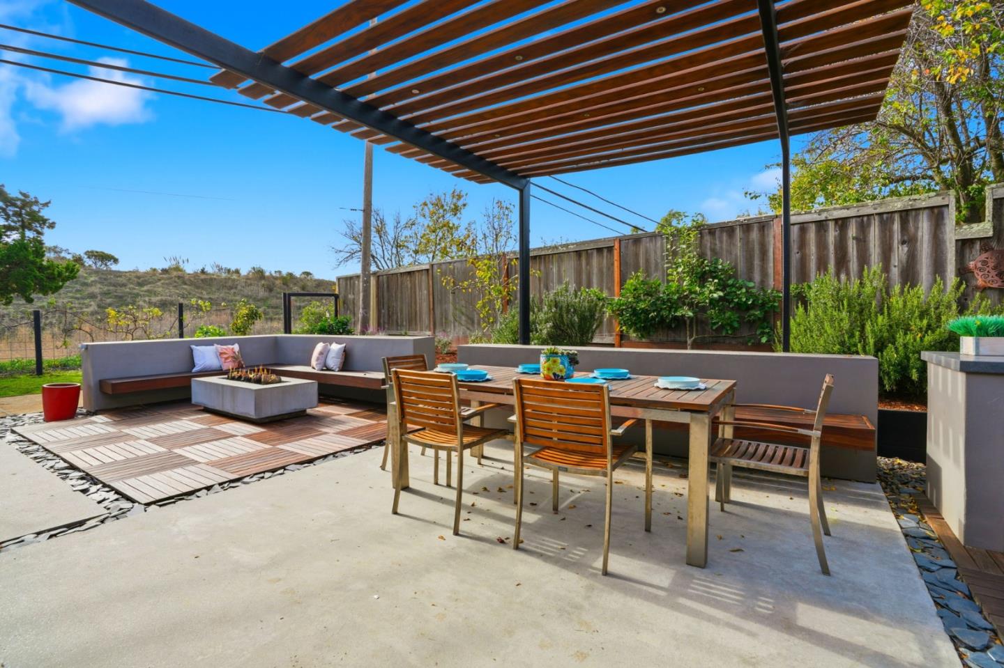 Detail Gallery Image 29 of 42 For 2219 Allegheny Way, San Mateo,  CA 94402 - 3 Beds | 2 Baths