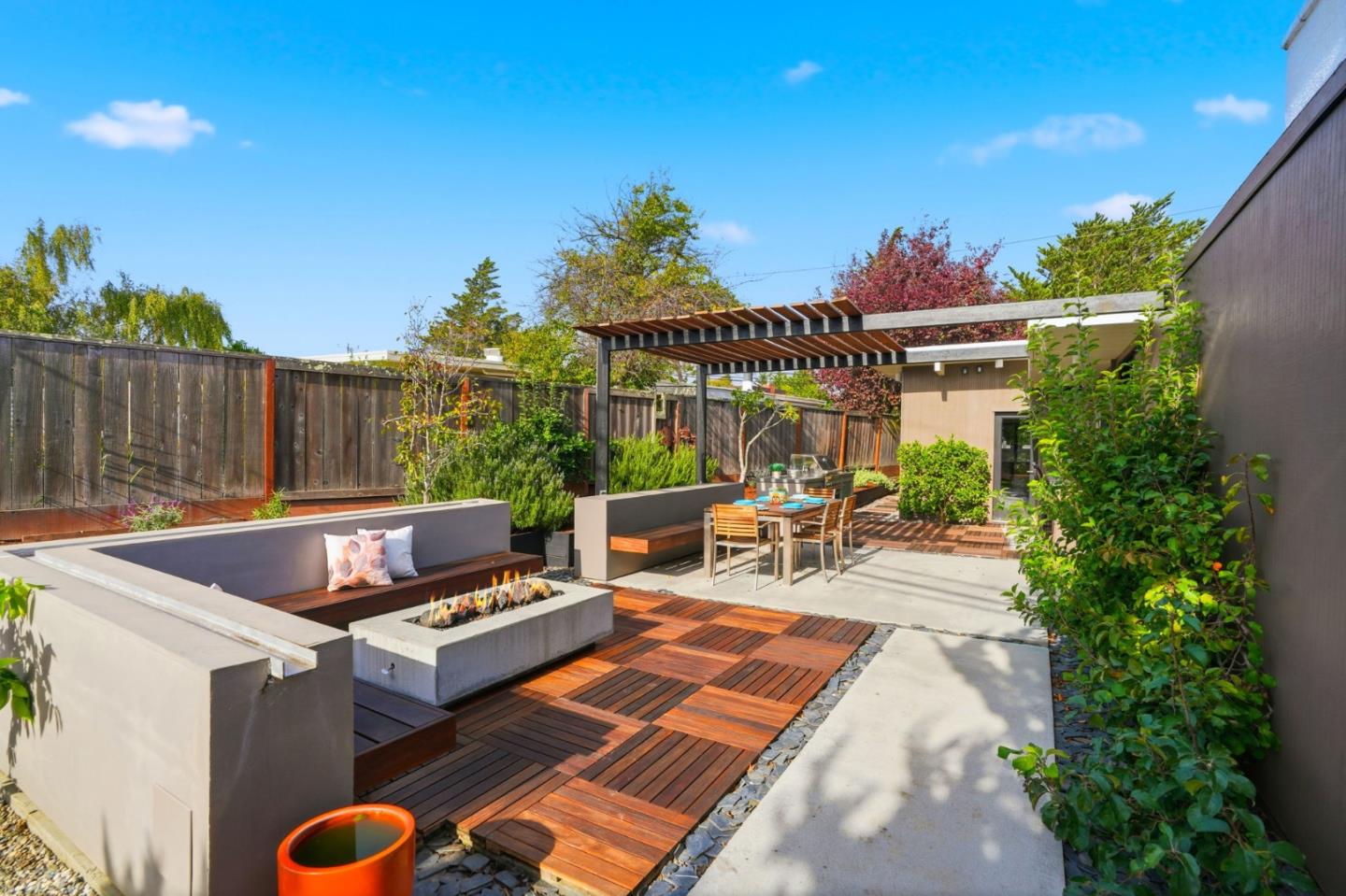 Detail Gallery Image 31 of 42 For 2219 Allegheny Way, San Mateo,  CA 94402 - 3 Beds | 2 Baths