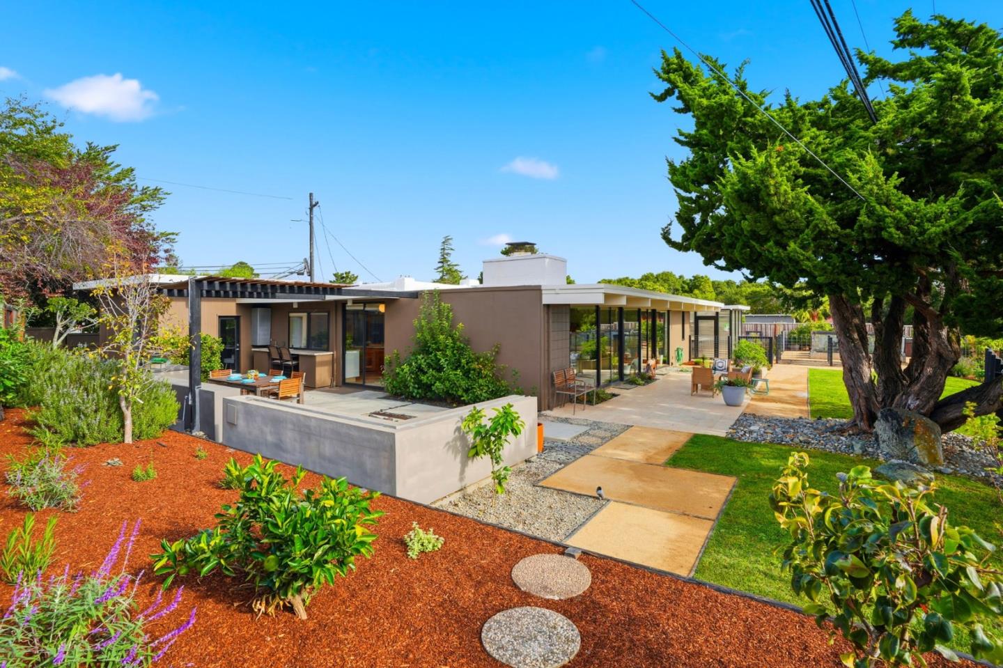 Detail Gallery Image 33 of 42 For 2219 Allegheny Way, San Mateo,  CA 94402 - 3 Beds | 2 Baths