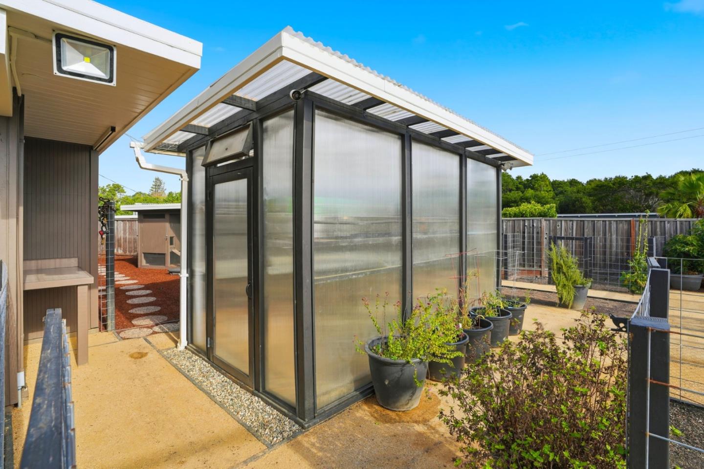 Detail Gallery Image 38 of 42 For 2219 Allegheny Way, San Mateo,  CA 94402 - 3 Beds | 2 Baths