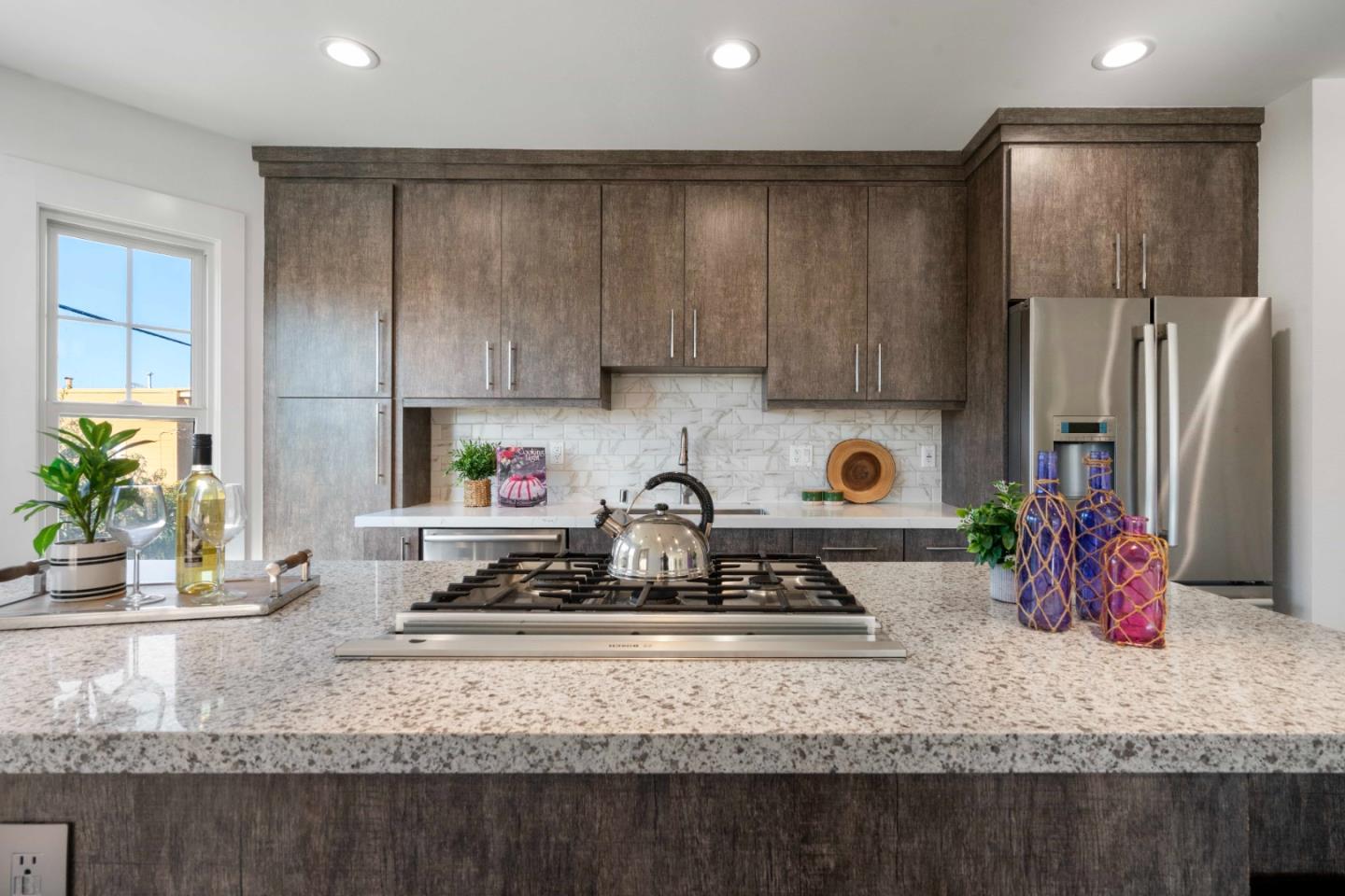 Detail Gallery Image 18 of 54 For 42 Farragut, San Francisco,  CA 94112 - 6 Beds | 4 Baths