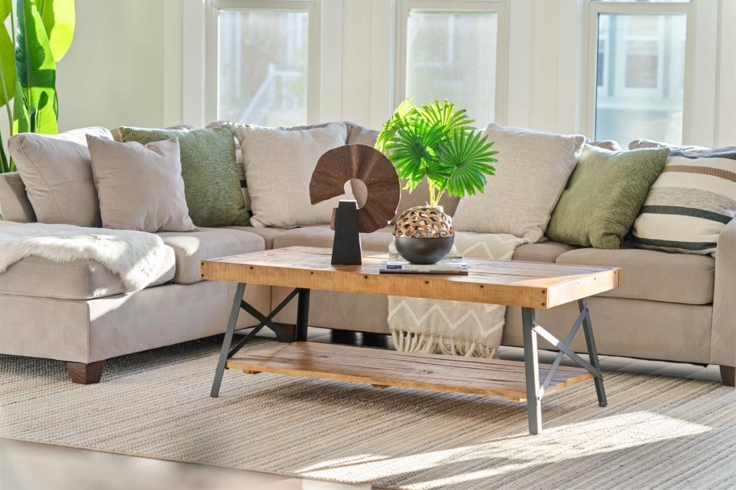 Detail Gallery Image 8 of 54 For 42 Farragut, San Francisco,  CA 94112 - 6 Beds | 4 Baths