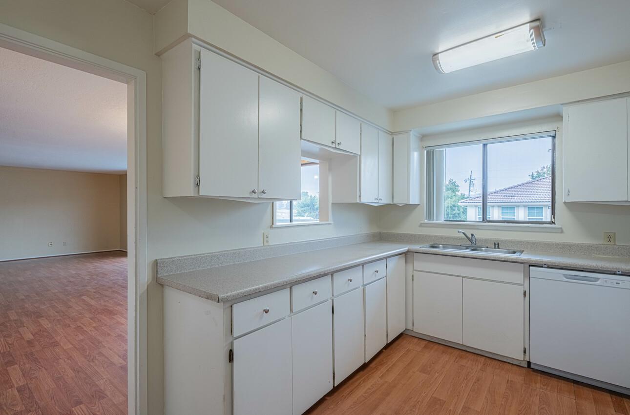 Detail Gallery Image 16 of 47 For 46 Church St, San Juan Bautista,  CA 95045 - 4 Beds | 2 Baths