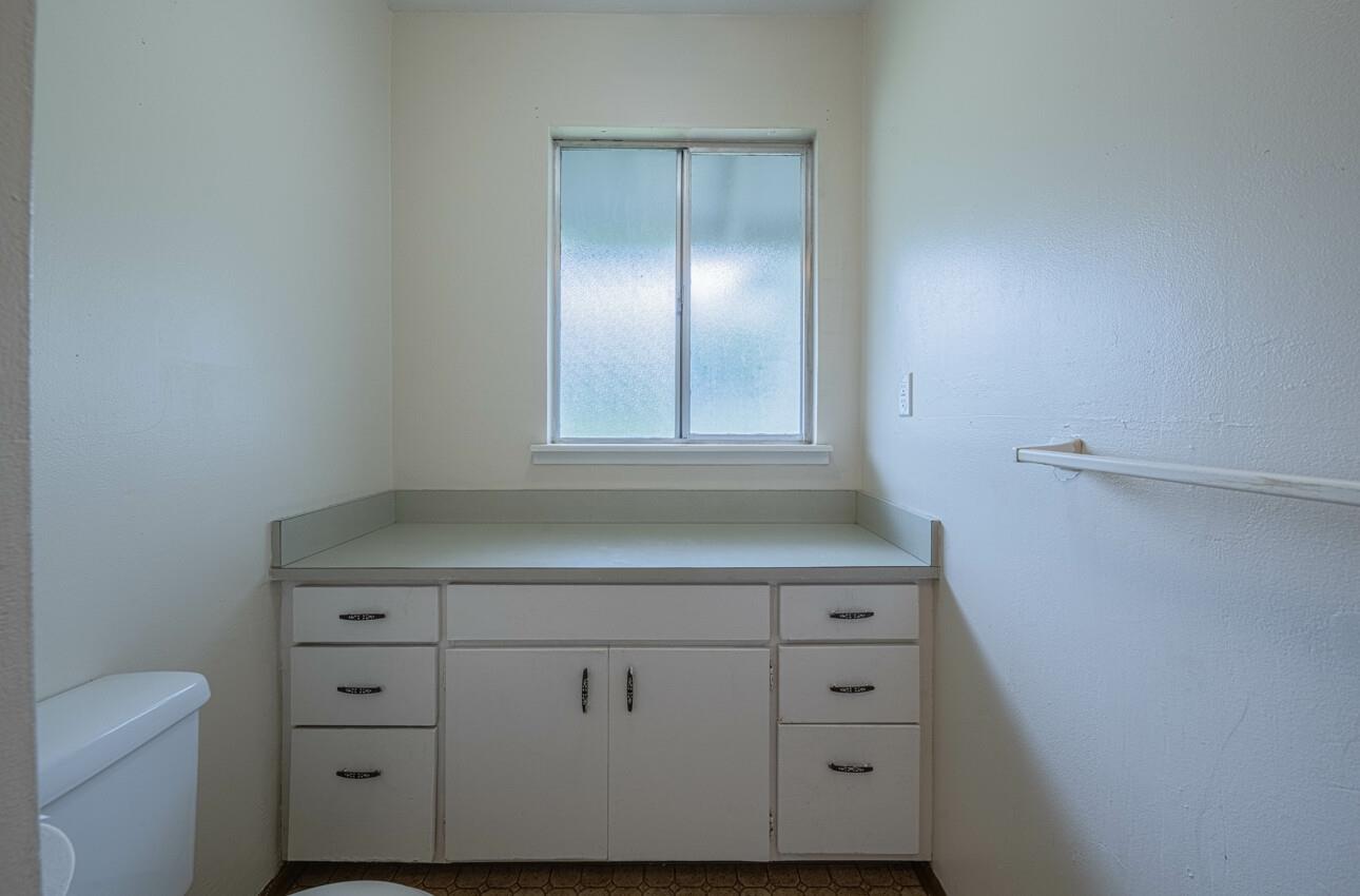 Detail Gallery Image 25 of 47 For 46 Church St, San Juan Bautista,  CA 95045 - 4 Beds | 2 Baths