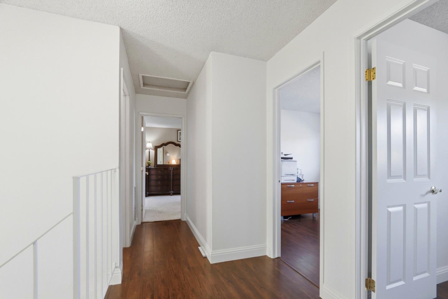 Detail Gallery Image 16 of 30 For 493 Crosslees Dr, San Jose,  CA 95111 - 5 Beds | 3/1 Baths