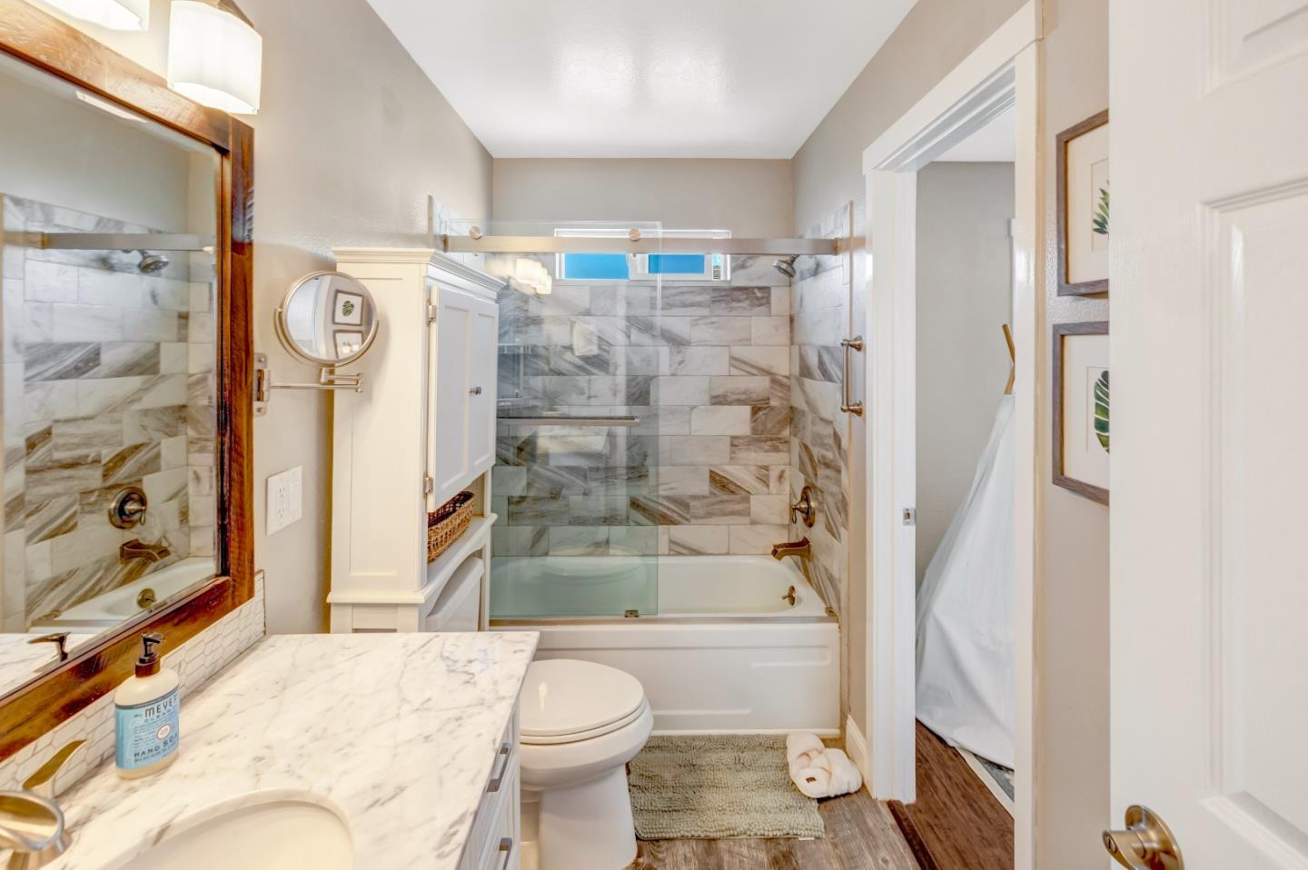 Detail Gallery Image 25 of 47 For 15410 Oak Hills Dr, Salinas,  CA 93907 - 4 Beds | 2 Baths