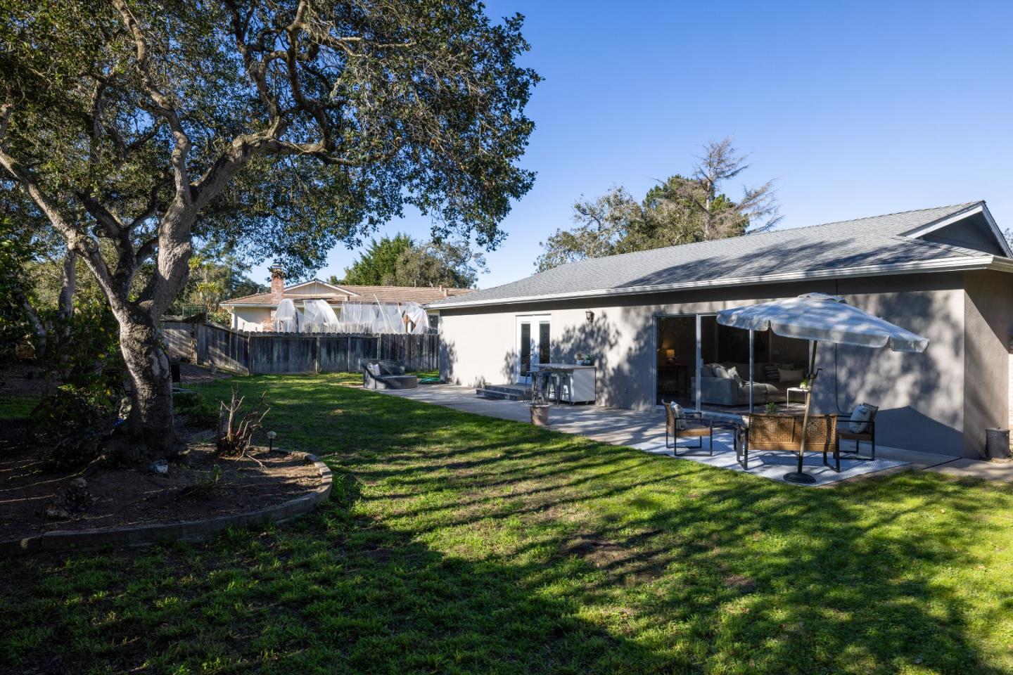 Detail Gallery Image 33 of 47 For 15410 Oak Hills Dr, Salinas,  CA 93907 - 4 Beds | 2 Baths