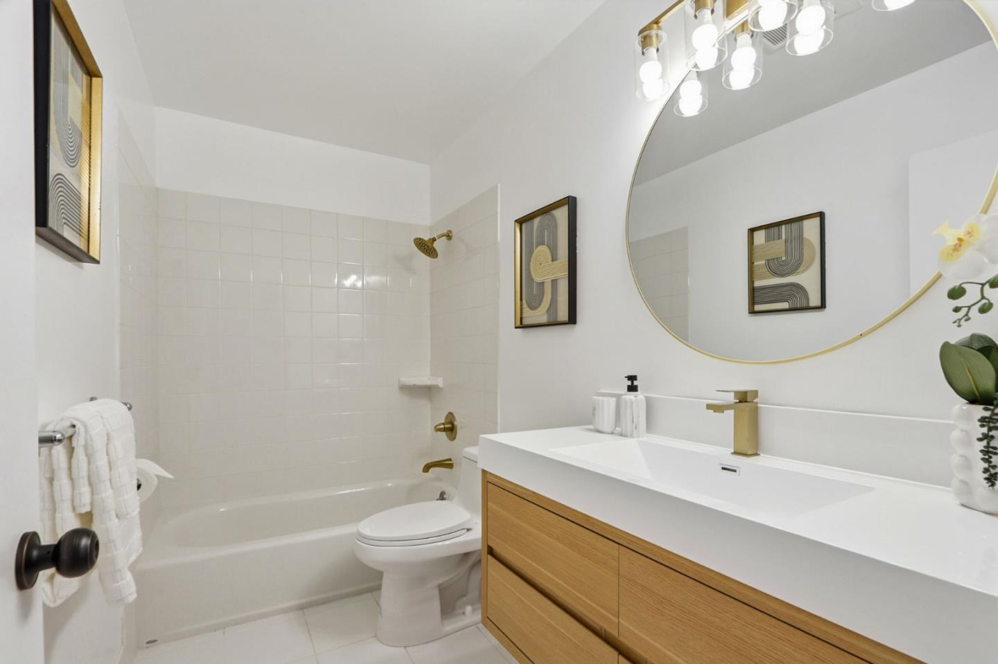 Detail Gallery Image 22 of 65 For 213 Clarence Ave, Sunnyvale,  CA 94086 - 3 Beds | 2 Baths
