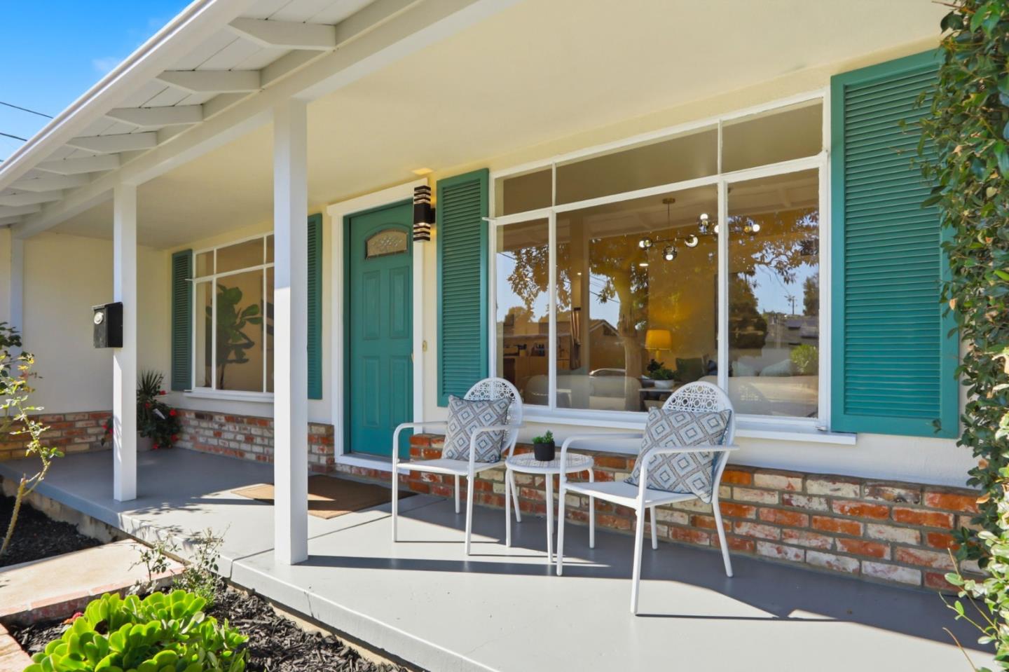 Detail Gallery Image 4 of 65 For 213 Clarence Ave, Sunnyvale,  CA 94086 - 3 Beds | 2 Baths