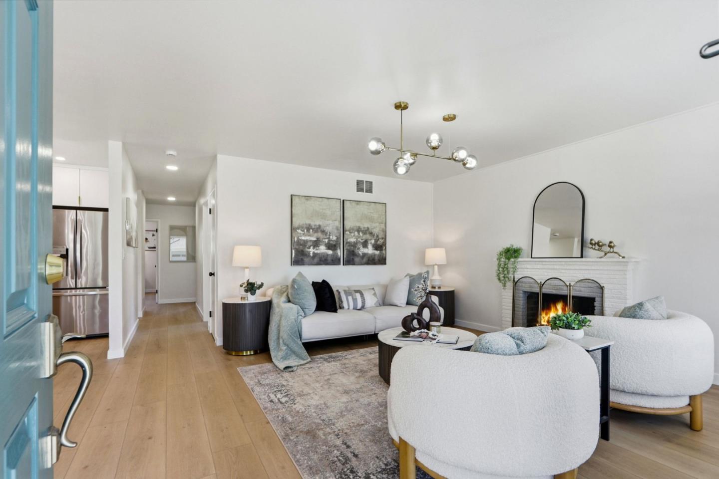 Detail Gallery Image 5 of 65 For 213 Clarence Ave, Sunnyvale,  CA 94086 - 3 Beds | 2 Baths