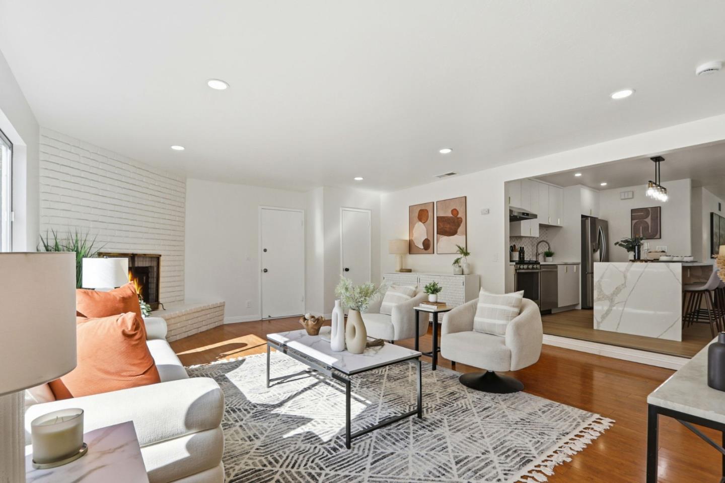 Detail Gallery Image 9 of 65 For 213 Clarence Ave, Sunnyvale,  CA 94086 - 3 Beds | 2 Baths