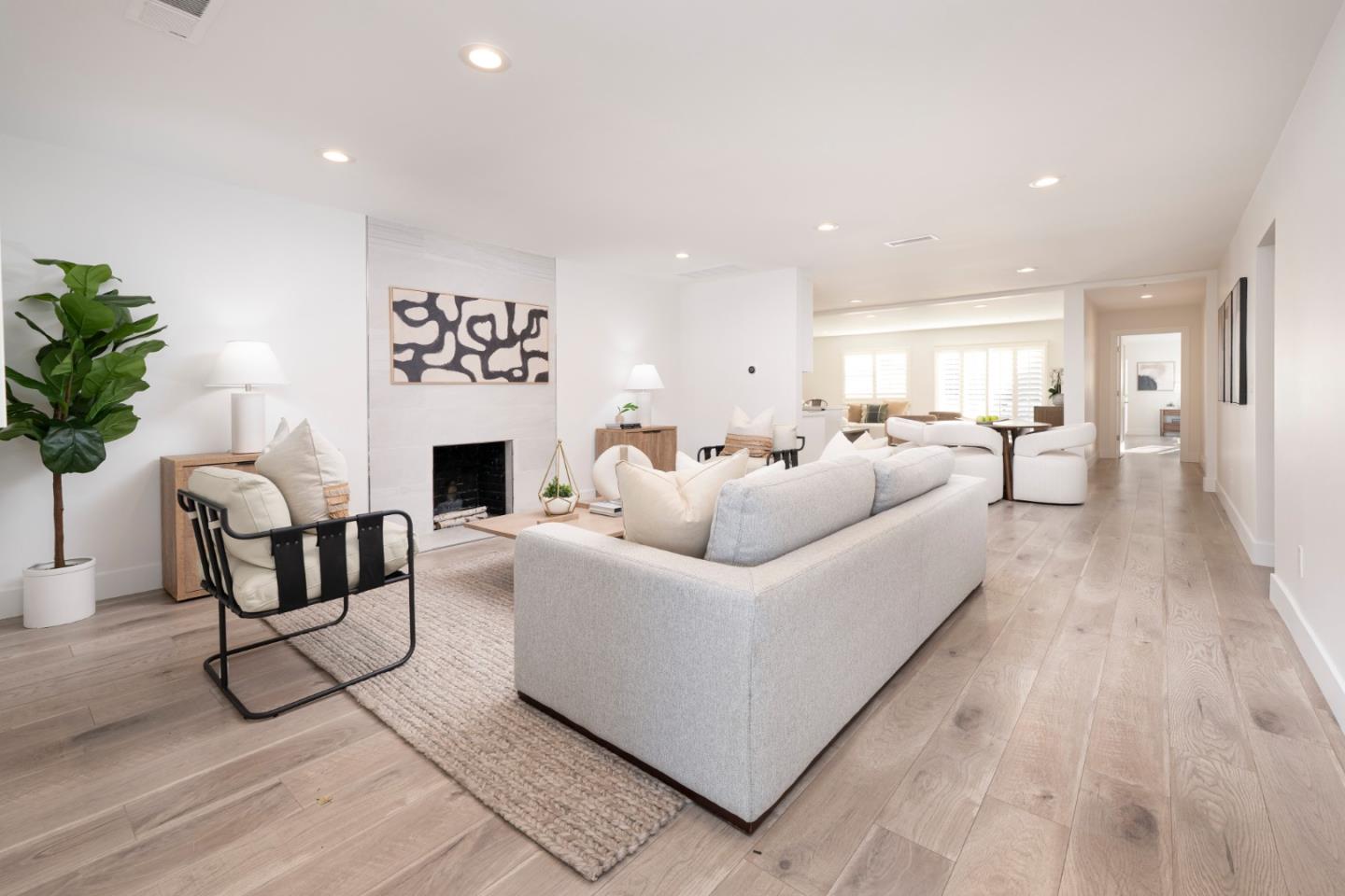 Detail Gallery Image 5 of 23 For 1640 Connecticut Dr, Redwood City,  CA 94061 - 3 Beds | 2 Baths