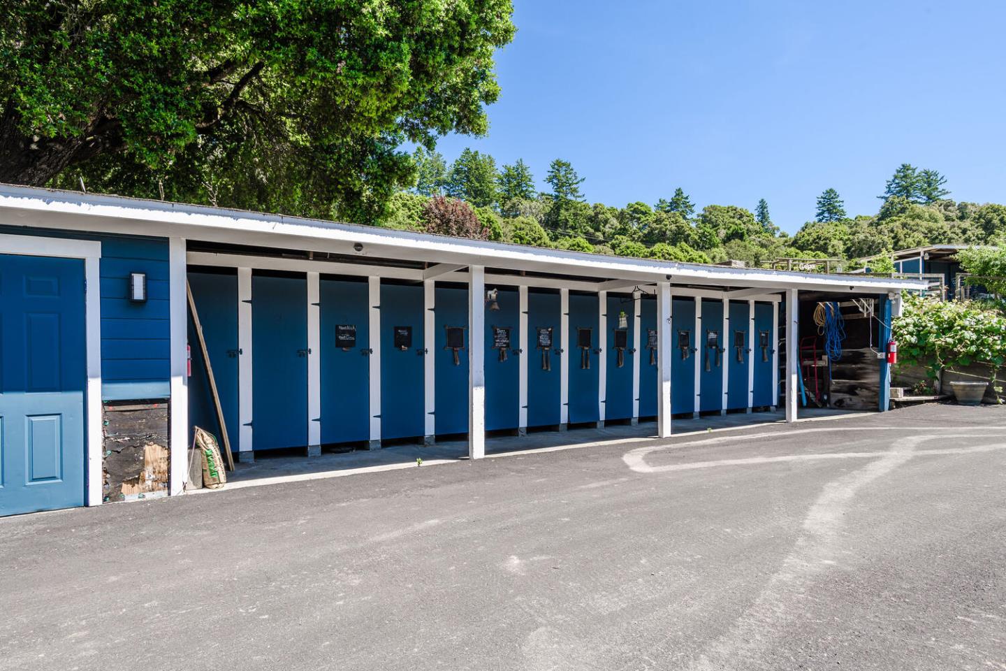 Detail Gallery Image 16 of 23 For 60 Fernwood Dr, La Honda,  CA 94020 - 4 Beds | 2/1 Baths