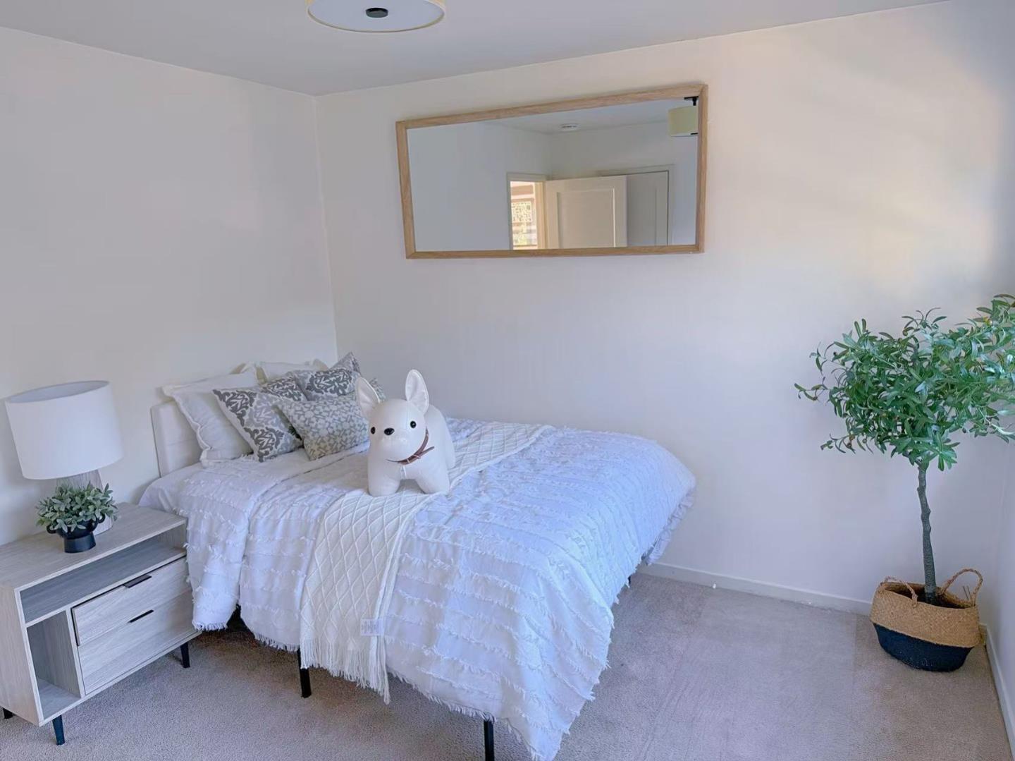 Detail Gallery Image 12 of 25 For 1031 Amarillo Ave, Palo Alto,  CA 94303 - 4 Beds | 2 Baths