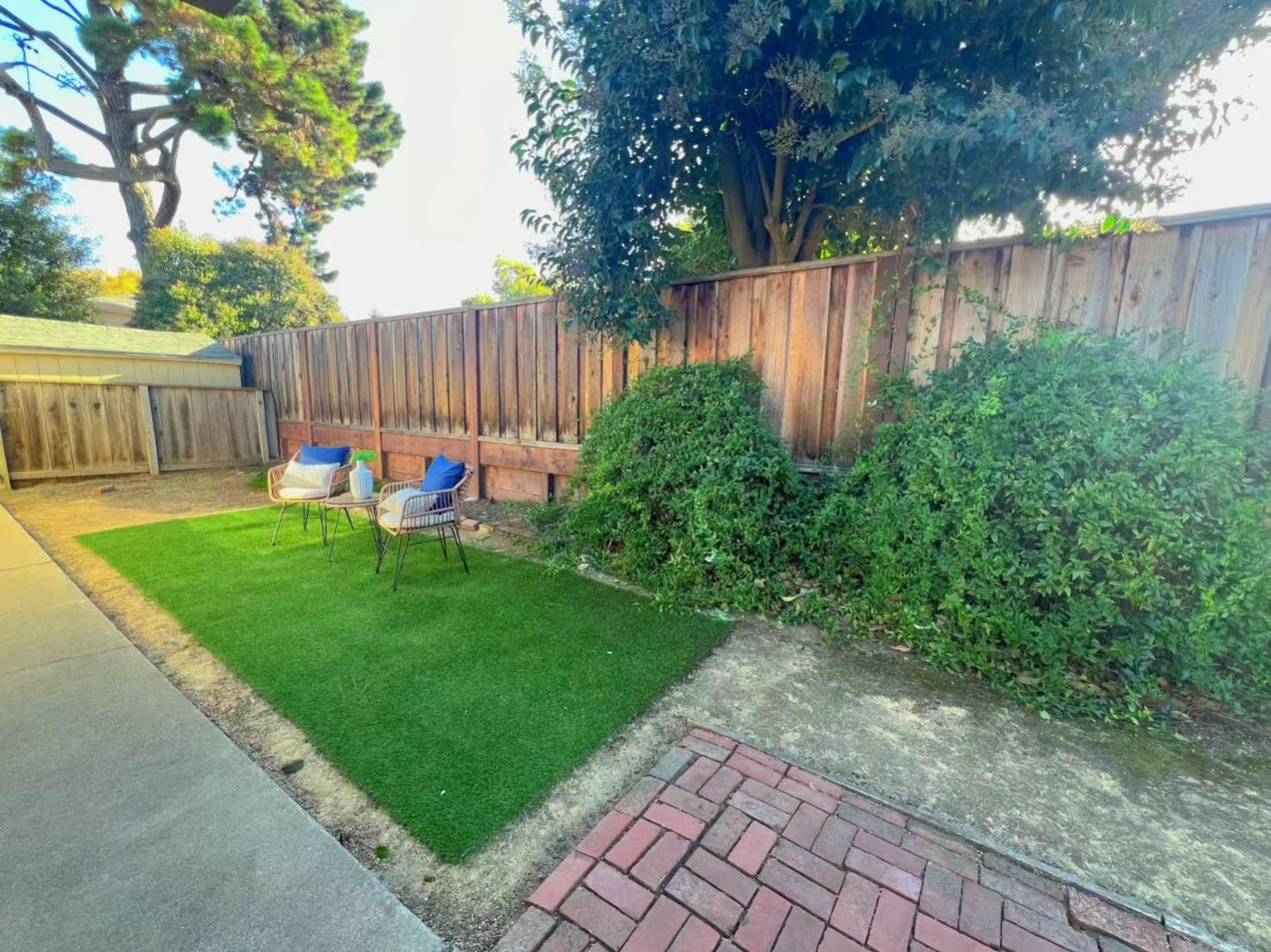 Detail Gallery Image 23 of 25 For 1031 Amarillo Ave, Palo Alto,  CA 94303 - 4 Beds | 2 Baths