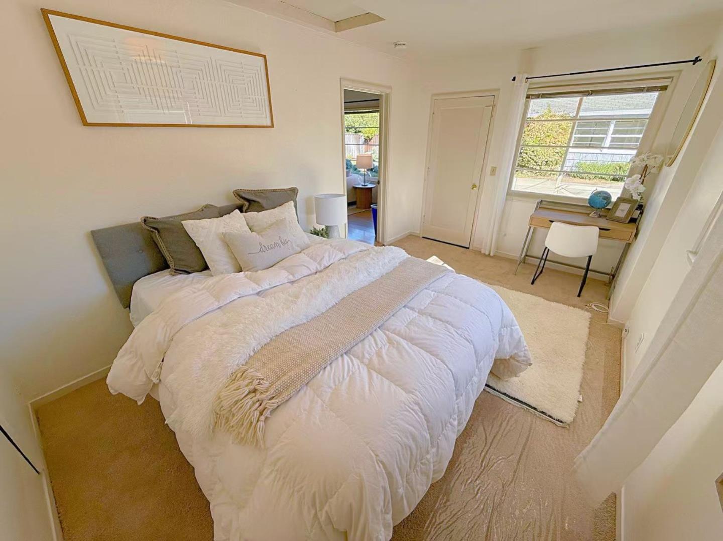 Detail Gallery Image 8 of 25 For 1031 Amarillo Ave, Palo Alto,  CA 94303 - 4 Beds | 2 Baths