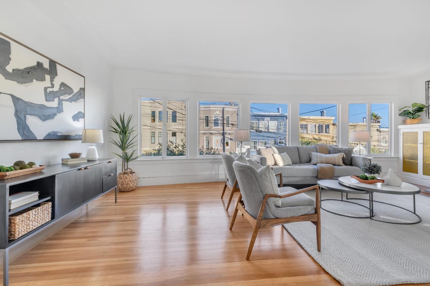 Detail Gallery Image 5 of 46 For 727 33rd Ave, San Francisco,  CA 94121 - 3 Beds | 1/1 Baths