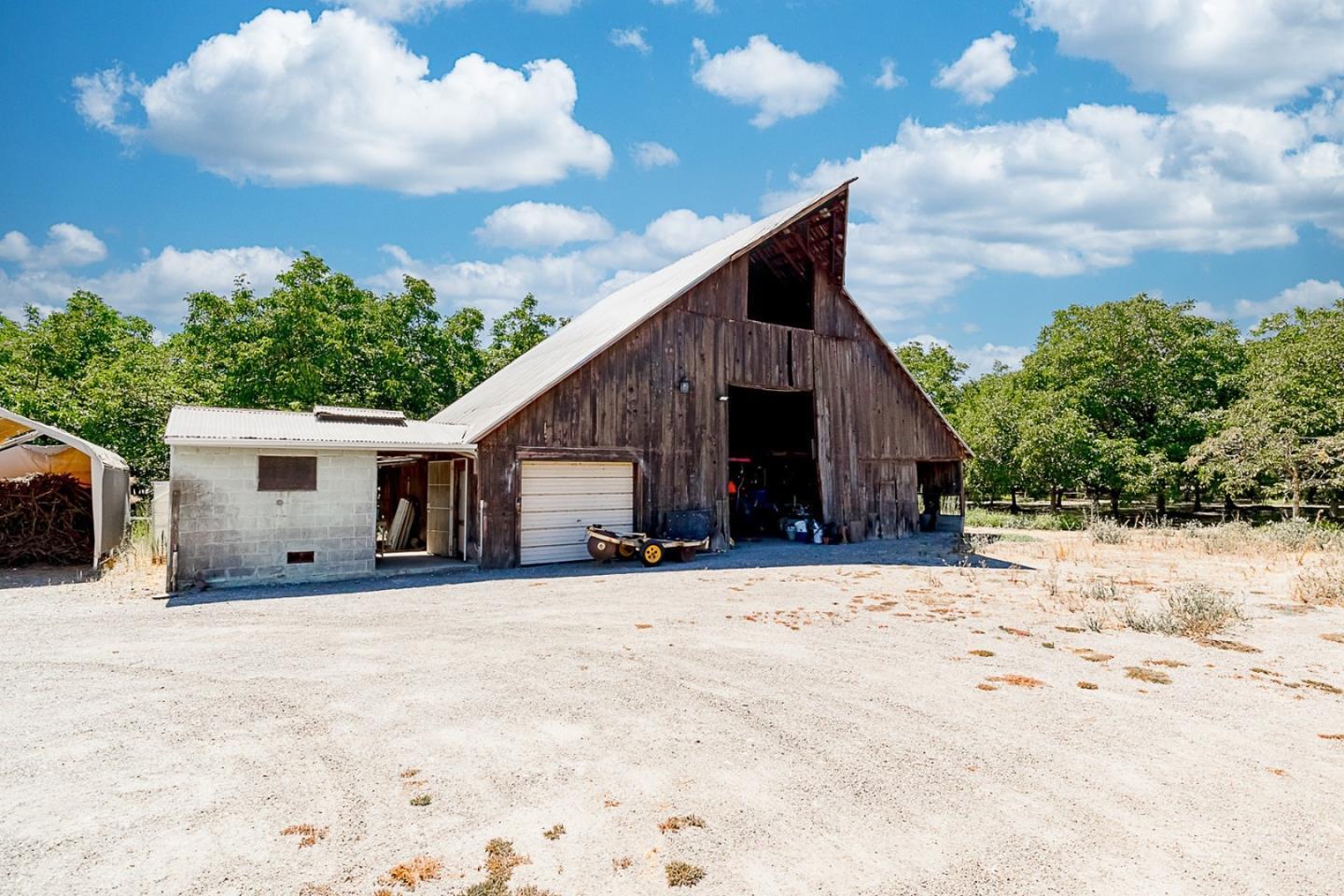 Detail Gallery Image 15 of 47 For 3719 N Hart Rd, Modesto,  CA 95358 - 2 Beds | 2 Baths