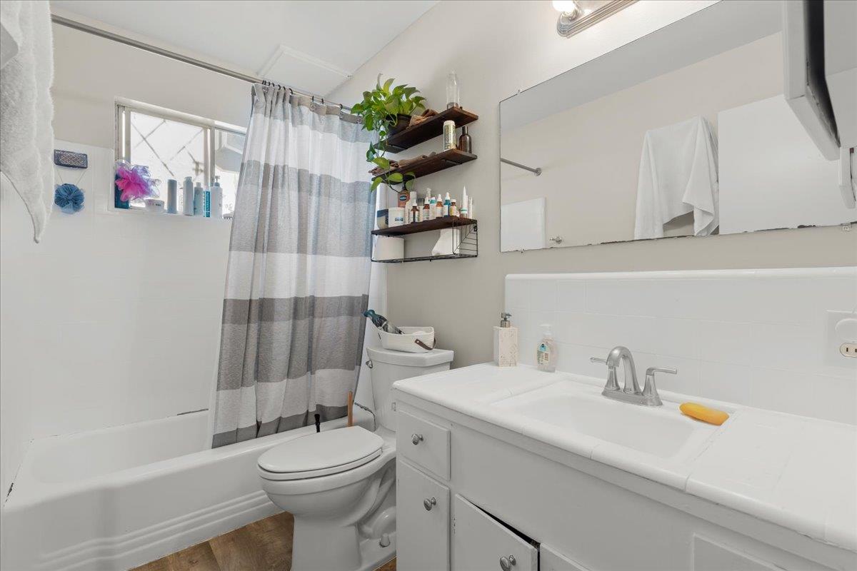 Detail Gallery Image 12 of 16 For 642 Kirkland Dr, Sunnyvale,  CA 94087 - – Beds | – Baths