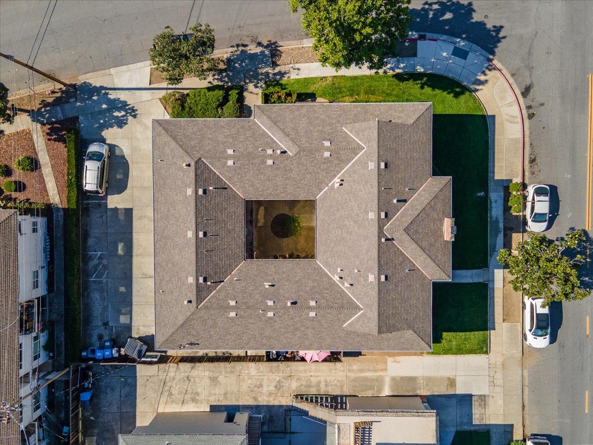 Detail Gallery Image 4 of 16 For 642 Kirkland Dr, Sunnyvale,  CA 94087 - – Beds | – Baths